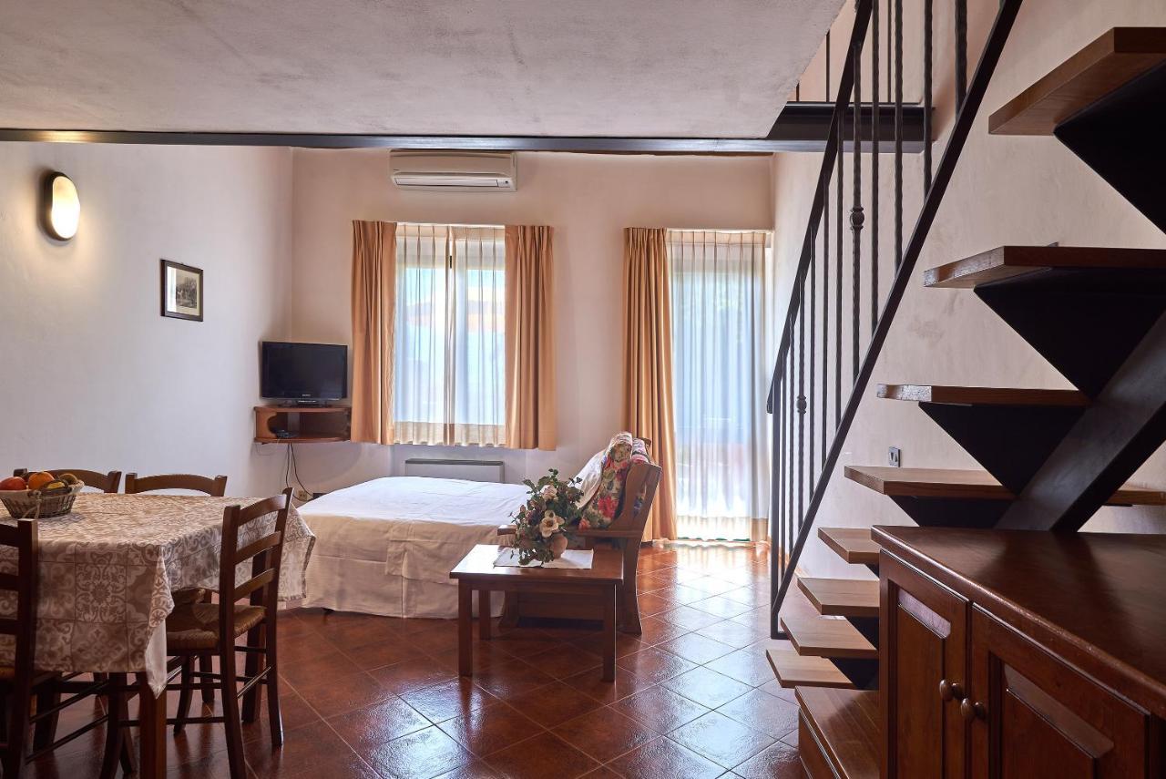 Casanova - Family Apartments Residence San Quirico d'Orcia Eksteriør billede
